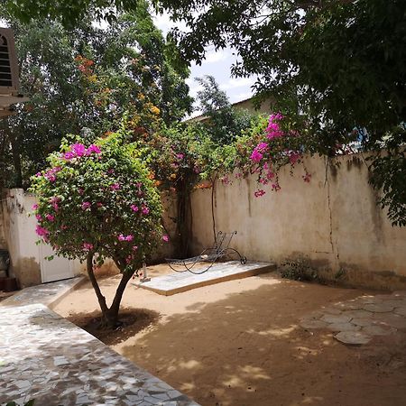Keur Baboune M'Bour Esterno foto
