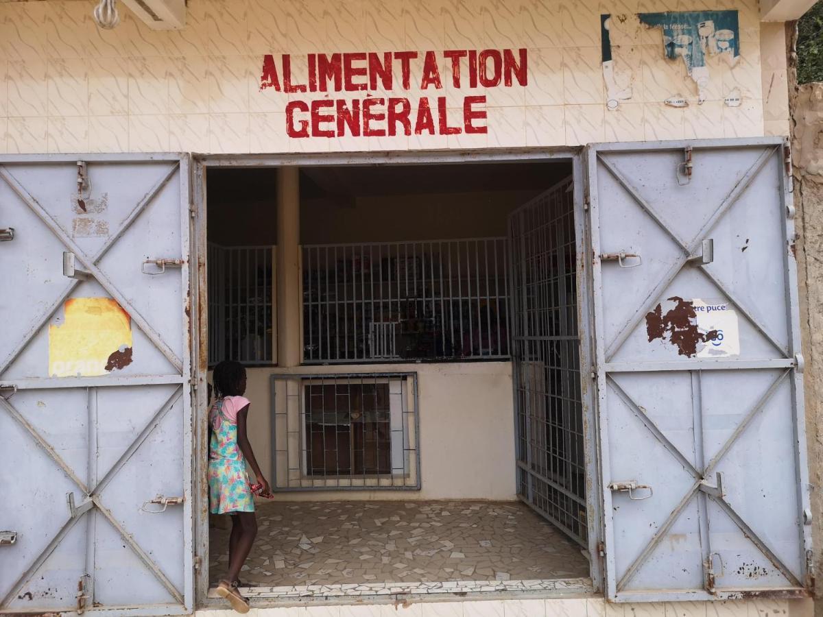 Keur Baboune M'Bour Esterno foto